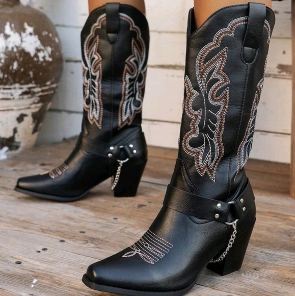 NEW WOMENS EMBROIDERED WESTERN STYLE MID-CALF BUCKLE CHAIN DECOR COWBOY BOOTS 👢 - Picture 3 of 5